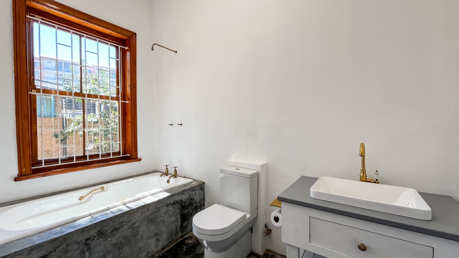 To Let 3 Bedroom Property for Rent in Wynberg Western Cape